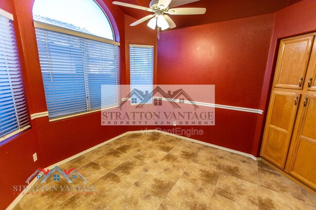 Building Photo - 4831 W Kristal Way