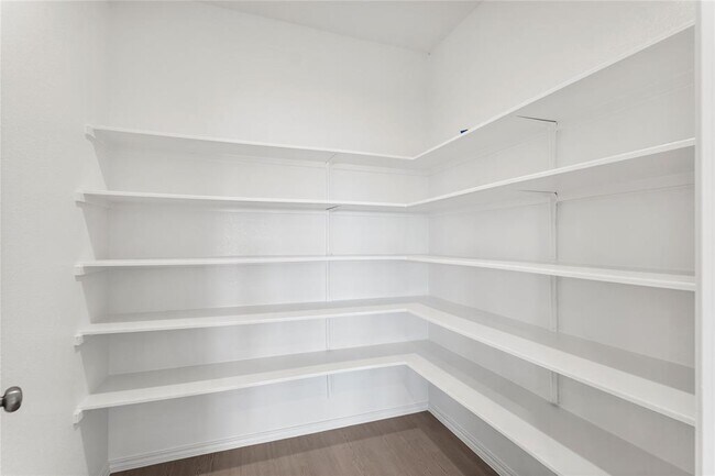 Building Photo - 110 Miglia St