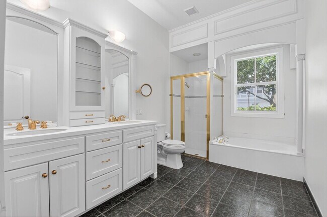 Building Photo - 3924 NW 58th St