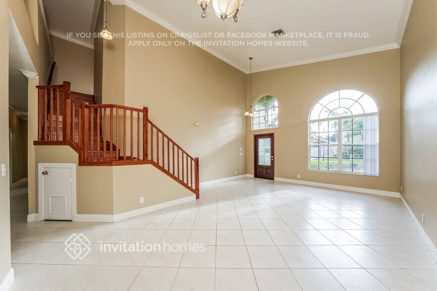 Building Photo - 3733 Old Lighthouse Cir