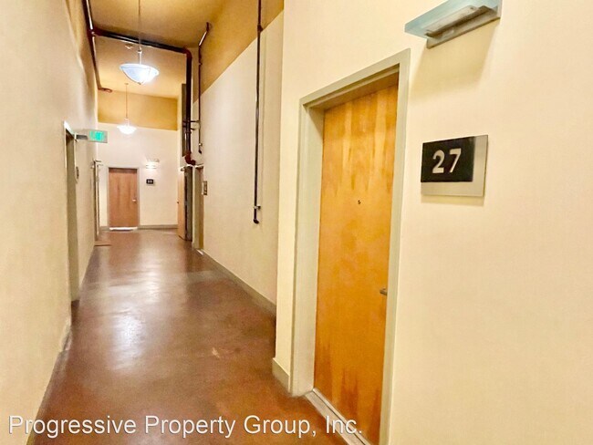 Building Photo - 1 br, 2 bath House - 200 Townsend #27