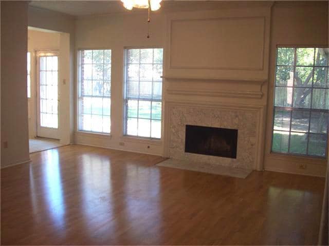 Primary Photo - 14310 Windsor Oaks Ln