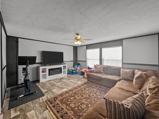 Building Photo - 303 Mesa Rdg