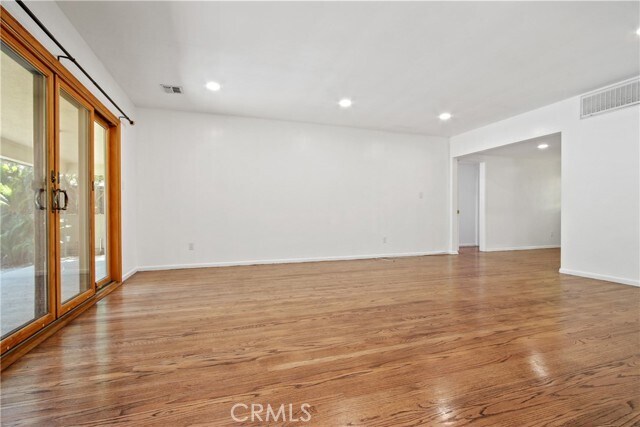 Building Photo - 510 S Sparks St