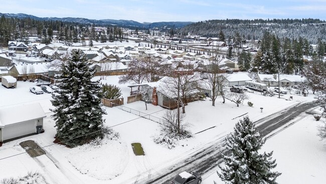 Building Photo - Stunning 5-Bedroom Home on Nearly 1 Acre – Fully Fenced w/ Treehouse | Indian Meadows | Coeur d’A...