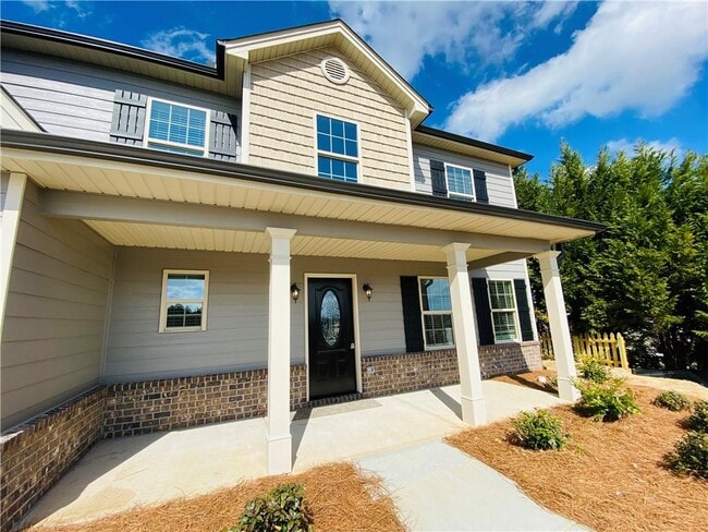 Building Photo - 1825 Miller Lake Dr