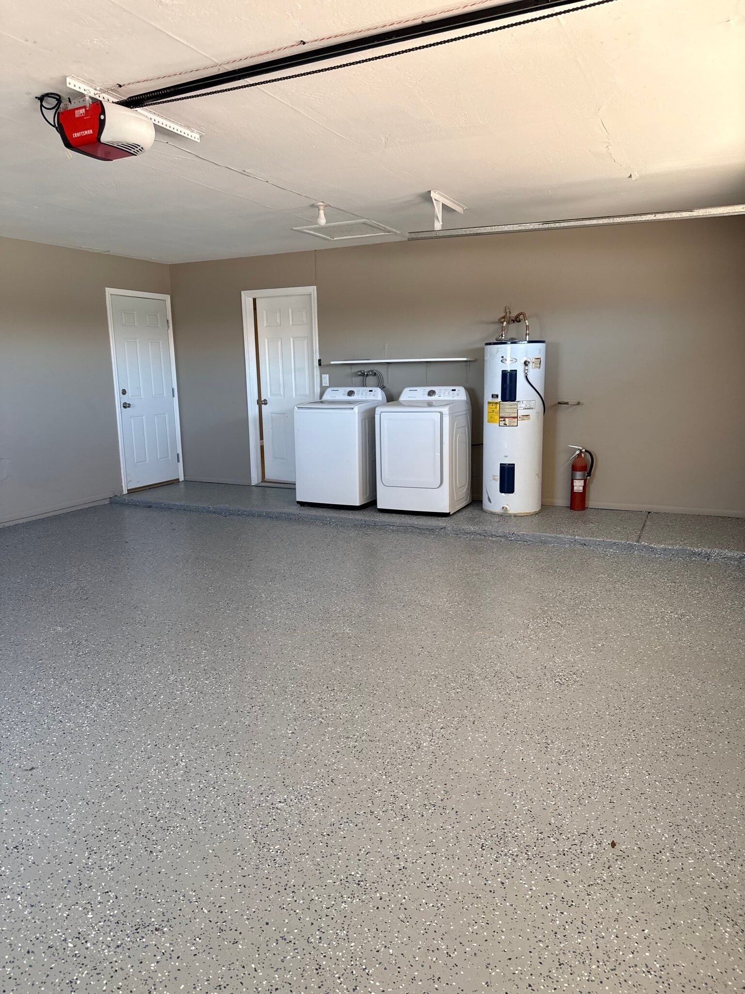 Building Photo - 1785 Beavertail Dr