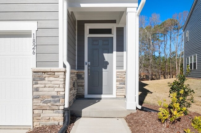 Building Photo - Location, Community, Quality Living. It St...