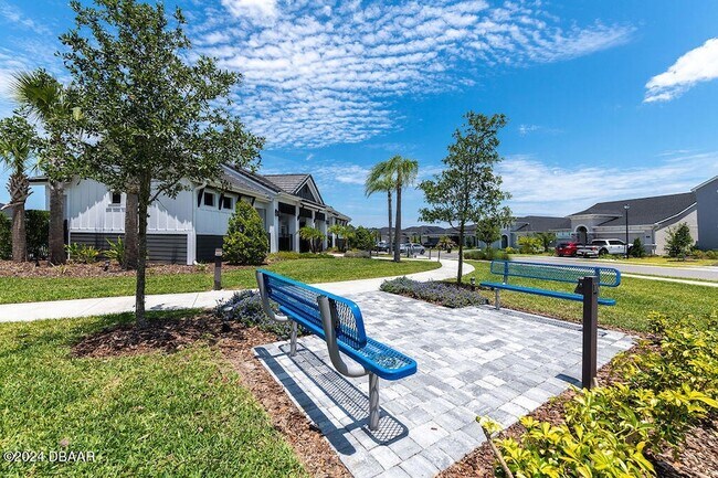 Building Photo - 6326 Hanfield Dr