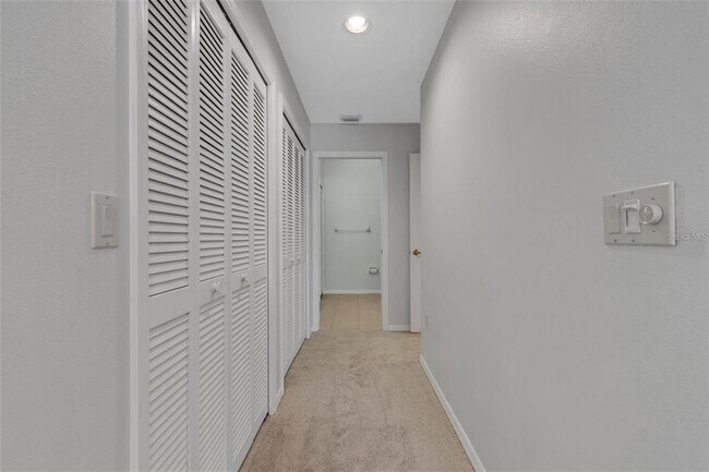 Building Photo - 4044 Penshurst Park