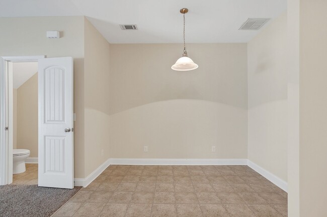 Building Photo - 190 Canyon Oak Loop