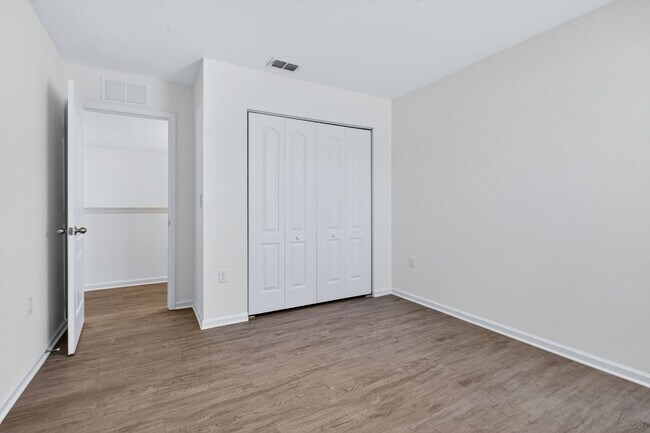 Building Photo - Welcome to your next home  in beautiful Green Cove Springs!