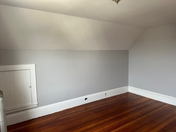 Building Photo - 293 Bowdoin St