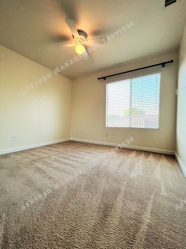 Building Photo - RAY RANCH 4 BEDROOMS 3 BATH WITH POOL AND SPA IN LARGE YARD