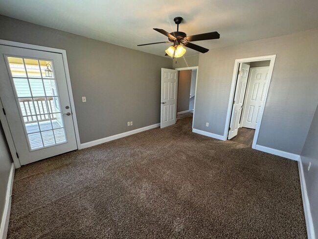 Building Photo - 3BR/2.5BA For Rent