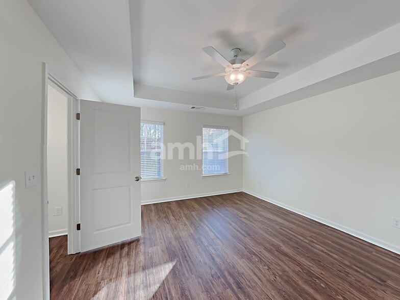 Building Photo - 81 Cheatham Hill Ln