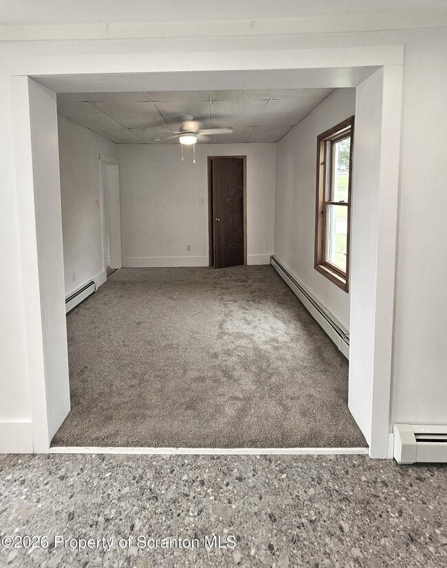 Building Photo - 194 Grow Ave