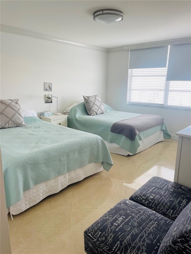 Building Photo - 2750 NE 183rd St