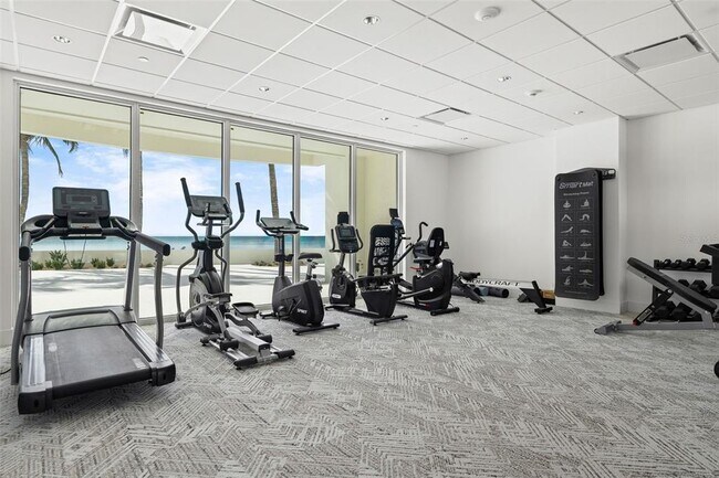 Building Photo - 1750 Benjamin Franklin Dr