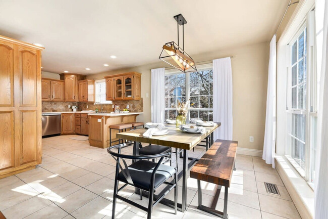 Building Photo - 12307 Blueberry Ln