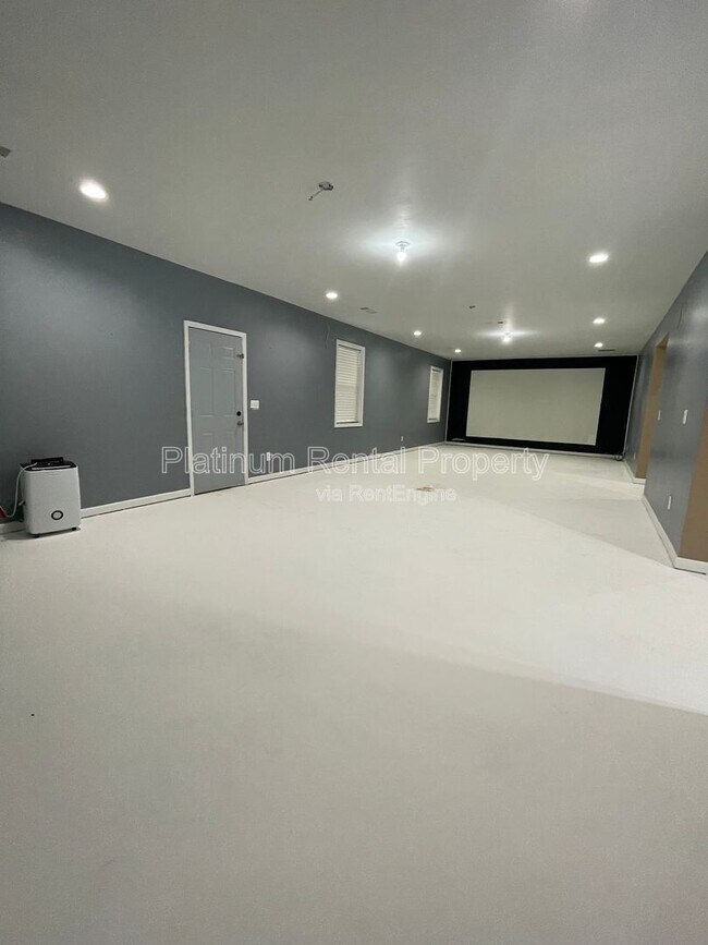 Building Photo - 4540 Tovero Pass