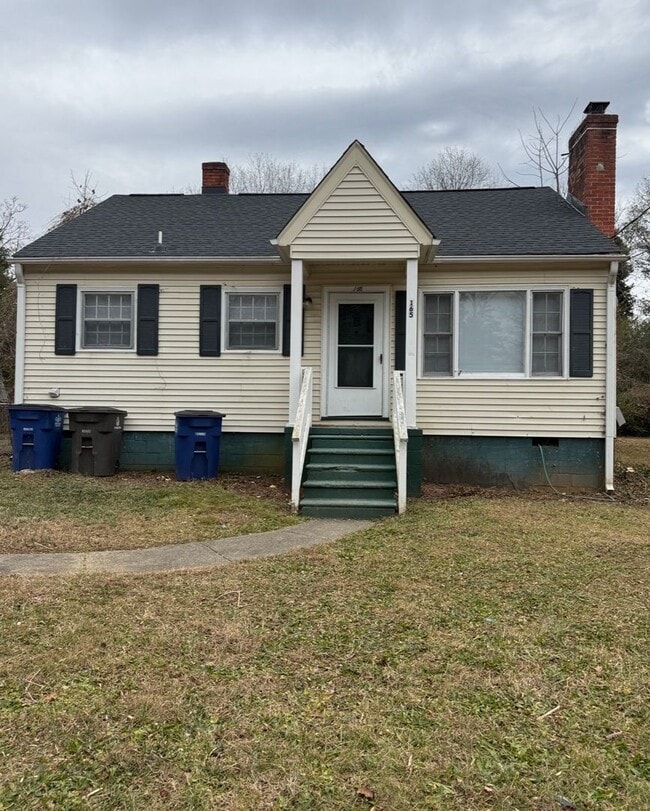 Building Photo - NOW LEASING — A Beautiful 2-Bedroom Home in Winston-Salem! PRICE DROP!