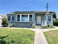 Building Photo - 14877 Dalman St