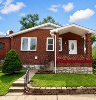 Building Photo - 4840 Gardenville Ave
