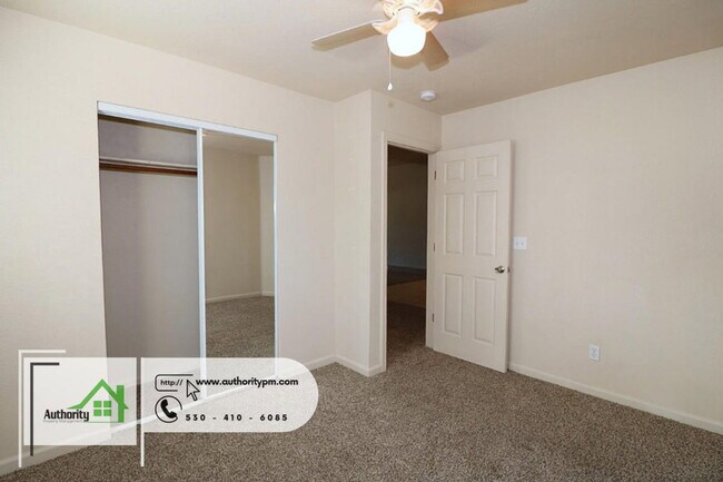 Building Photo - 3700 Silvario Ct