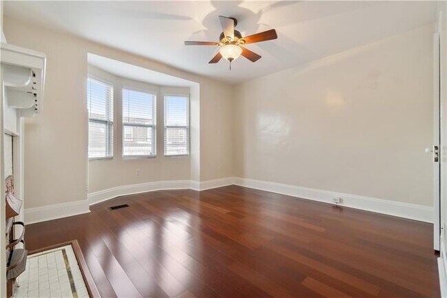 Building Photo - 414 Fisk St