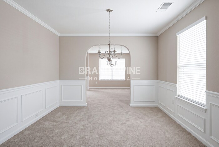 Building Photo - 6877 Estepona St