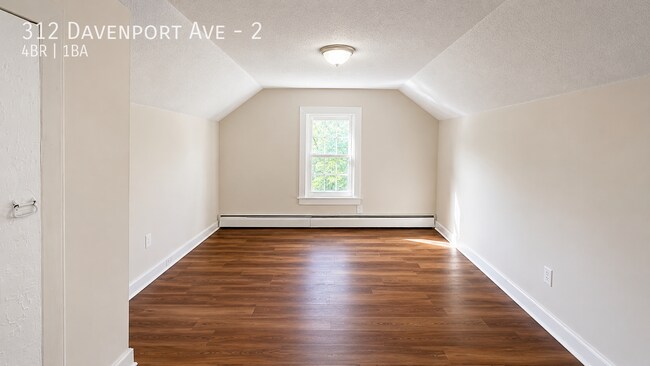 Building Photo - 312 Davenport Ave