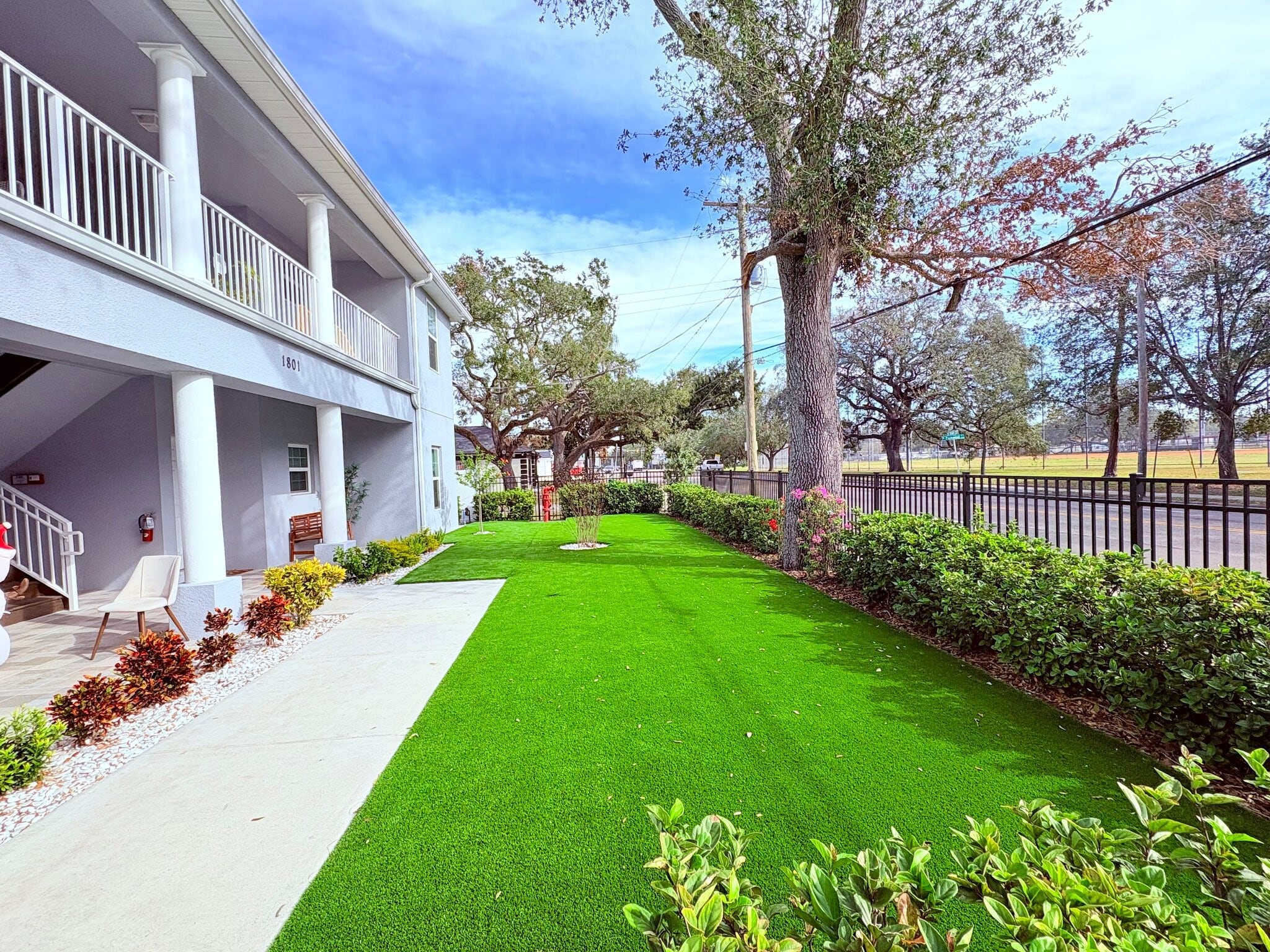 Building Photo - 1801 W Sligh Ave
