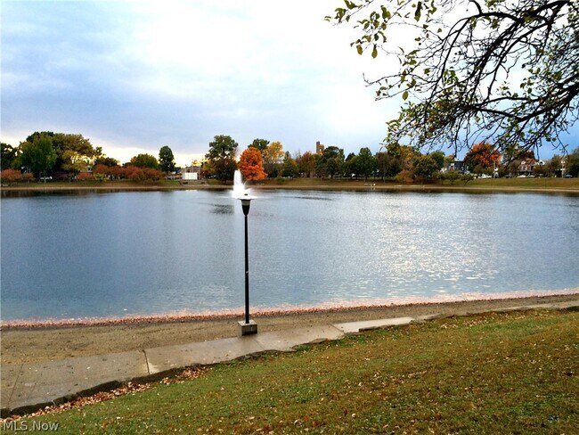 Building Photo - 153 3rd St NW