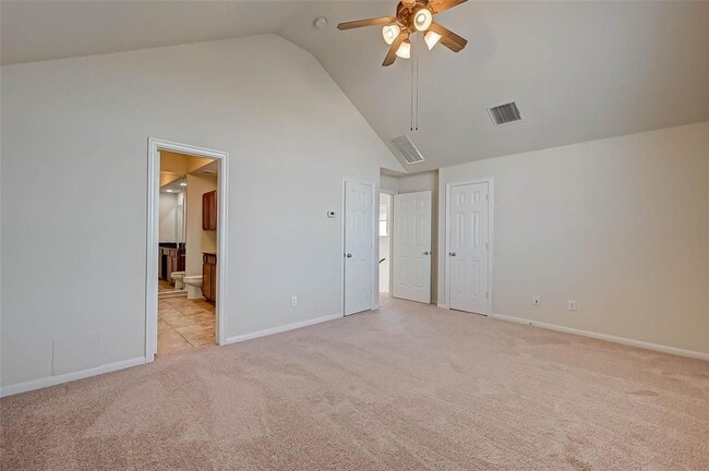 Building Photo - 3216 Clearview Cir