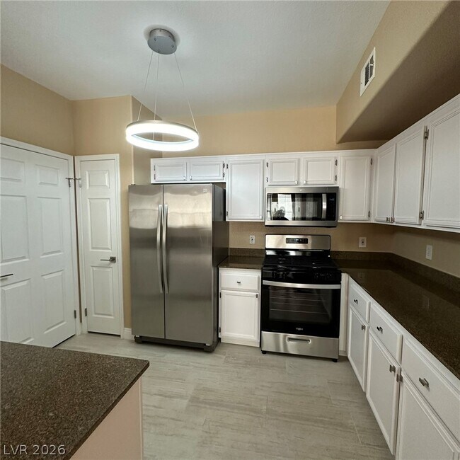 Building Photo - 9975 Peace Way