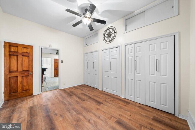 Building Photo - 1114 Snyder Ave