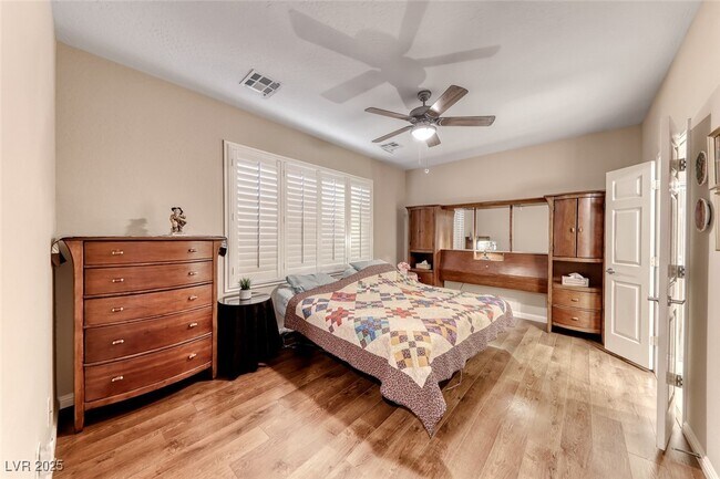 Building Photo - 2522 Darda St