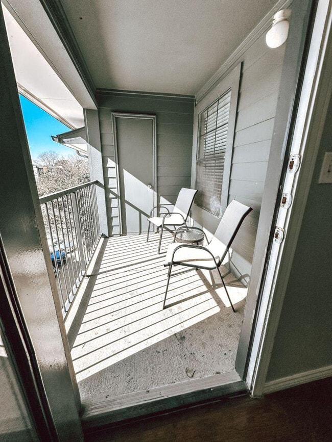 Building Photo - 1201 Cleveland St