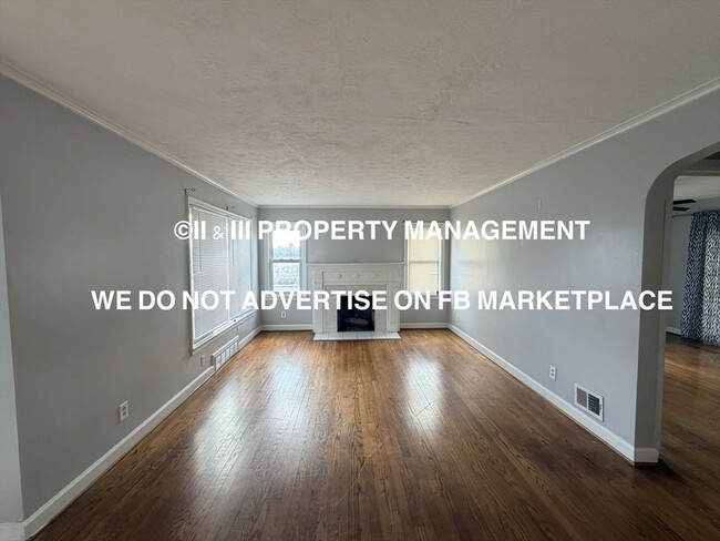 Building Photo - 5840 Floyd St