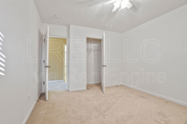 Building Photo - 9808 Eli Ct