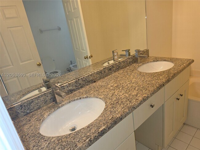 Building Photo - 14241 SW 151st Ave