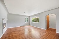 Building Photo - $2,145.95 with $600 off the first month's rent, 2 Beds - 1 Bath, Single Family Home in Denver wit...