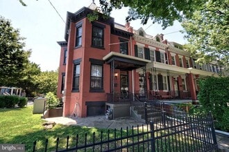Building Photo - 1200 Shepherd St NW