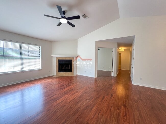 Building Photo - 3241 Braxton Cir