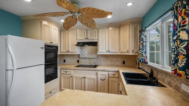 Building Photo - Beautifully Upgraded Single Family Home in Vacaville