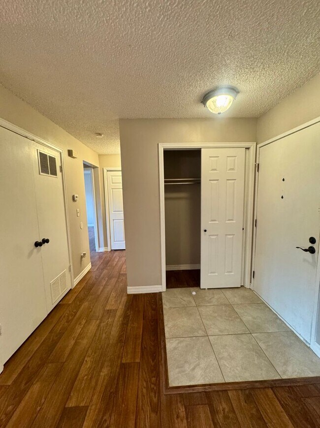 Building Photo - Updated CONDO in Rockrimmon with POOL, TENNIS and PICKLEBALL COURTS!