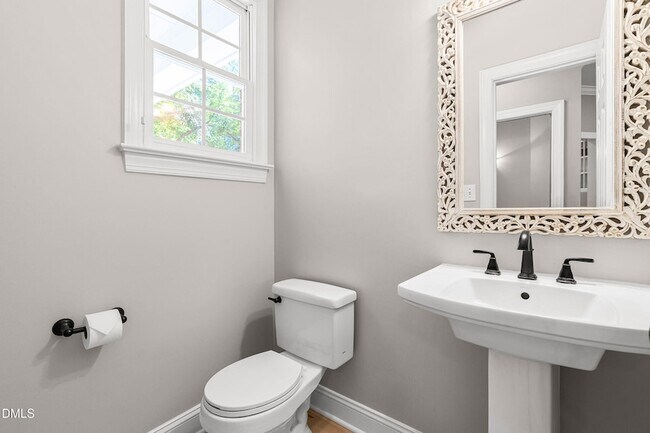 Building Photo - 5801 Sand Pebble Pl