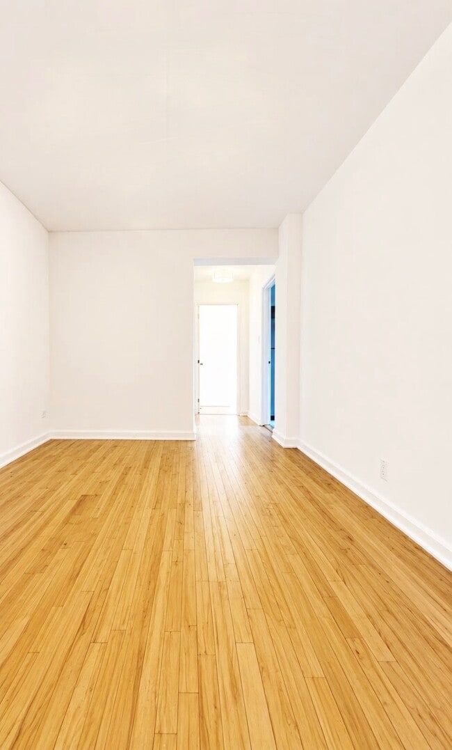 Building Photo - 1119 Ocean Pkwy