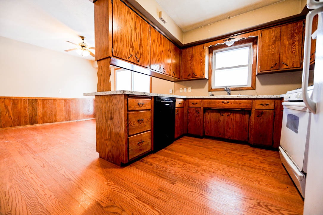 Kitchen (1) - 13113 Irving Ave S